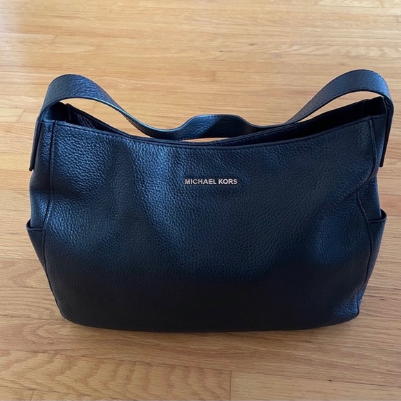 Michael Kors Black Shoulder Handbag - Picture 1 of 9